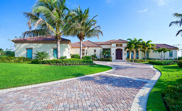 Best Brick Driveway Pavers  in Edgerton, KS